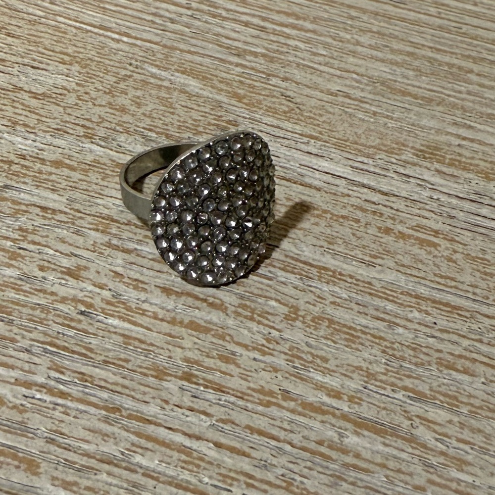 Cache Beautiful silver ring - Picture 7 of 10